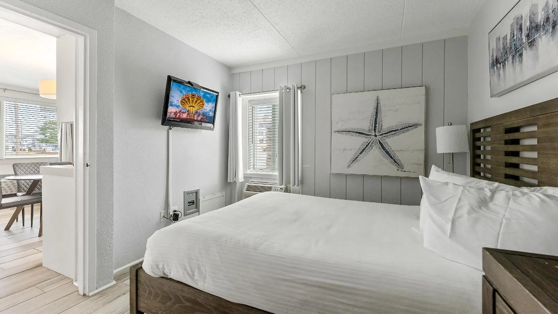 Beachcomber 3* Avalon