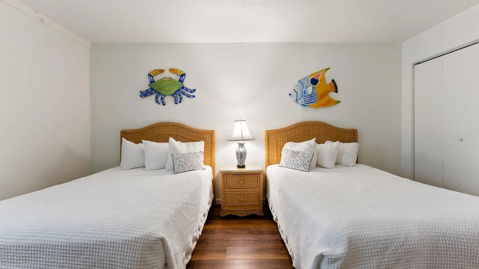 Aparthotel Beachcomber 3*