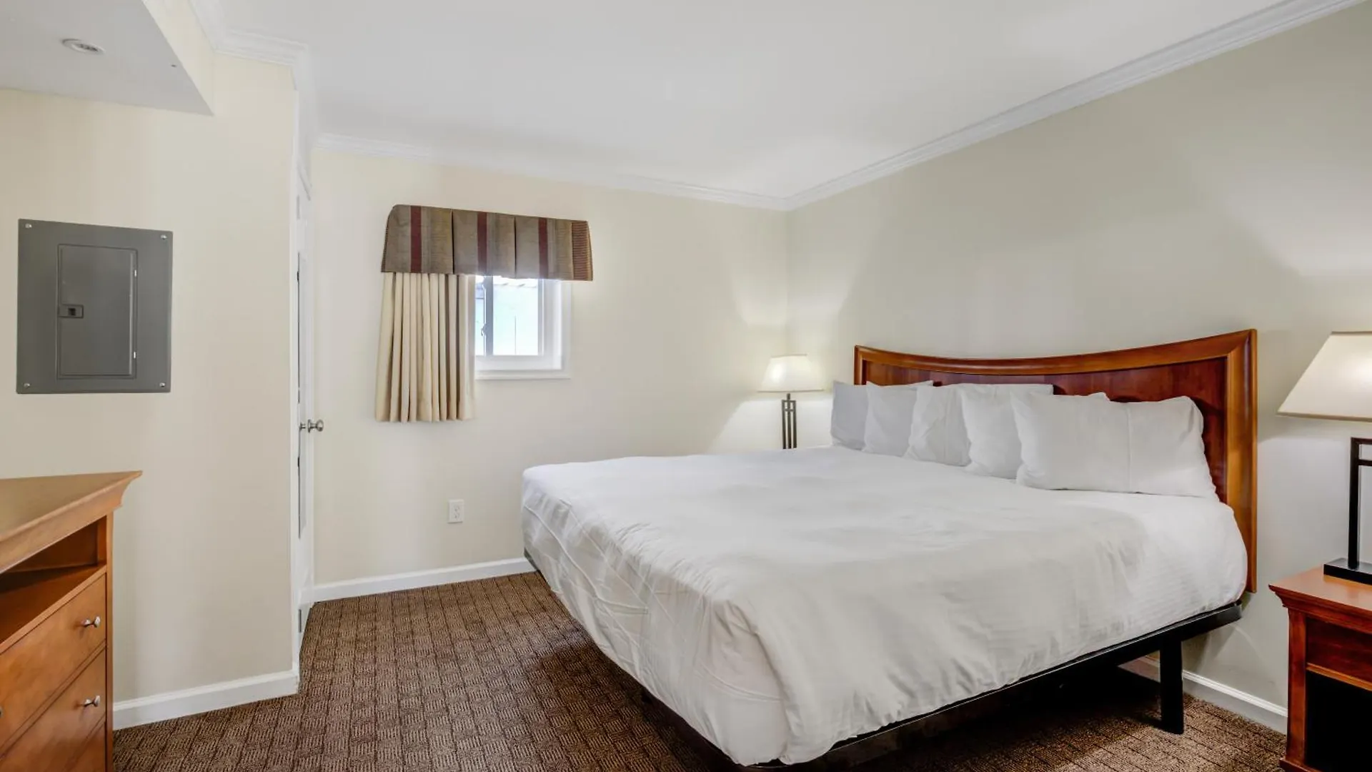 Hotel Desert 3*