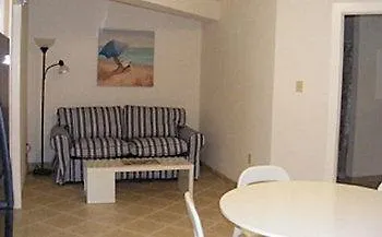 Surfside Suites 3*