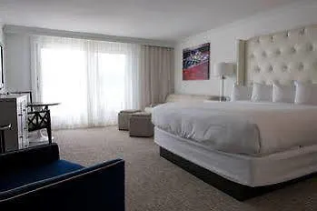 Hotel Golden Avalon