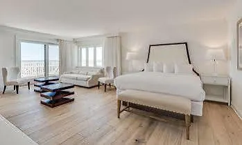 Hotel Golden 3*