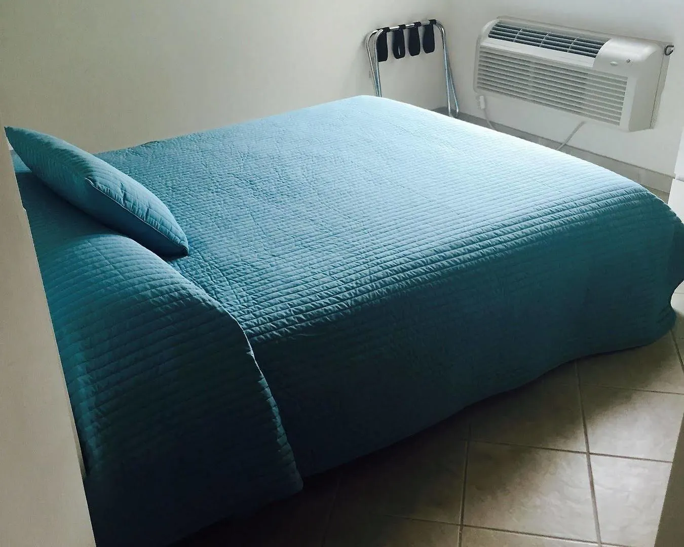Surfside Suites Hotel