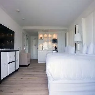 Golden Hotel 3*