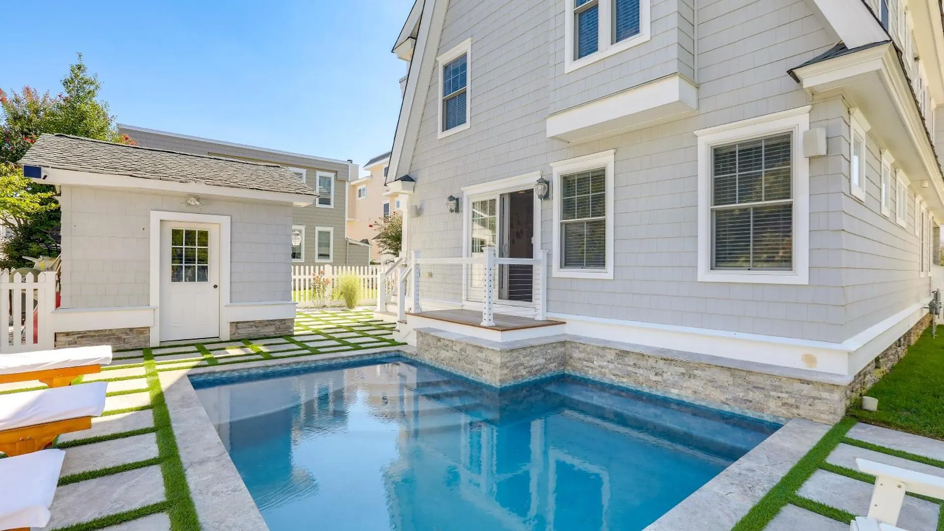 Spacious House - 2 Blocks To Water! 度假居 阿瓦隆
