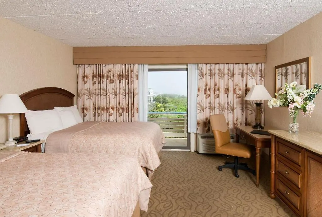 Golden Hotel 3*